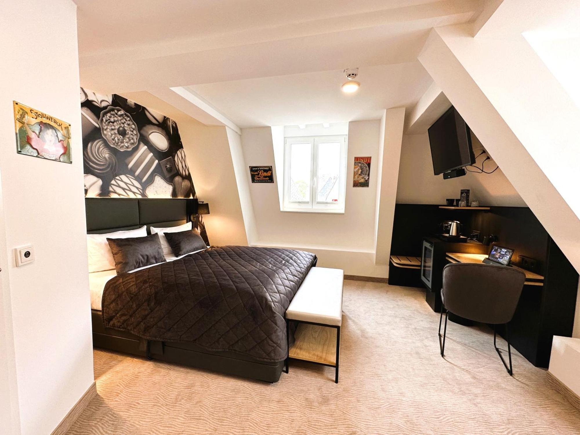 Hotel Rhein St. Martin Cologne